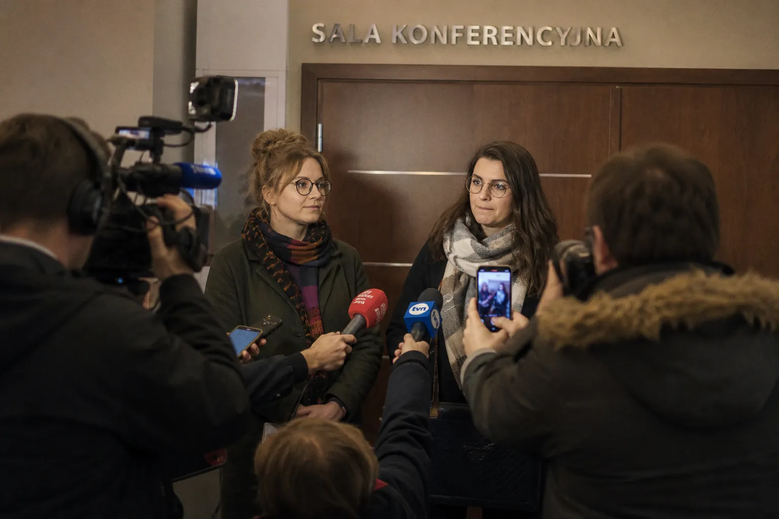 Dlaczego polskie urzędy wciąż blokują transkrypcję małżeństw jednopłciowych?