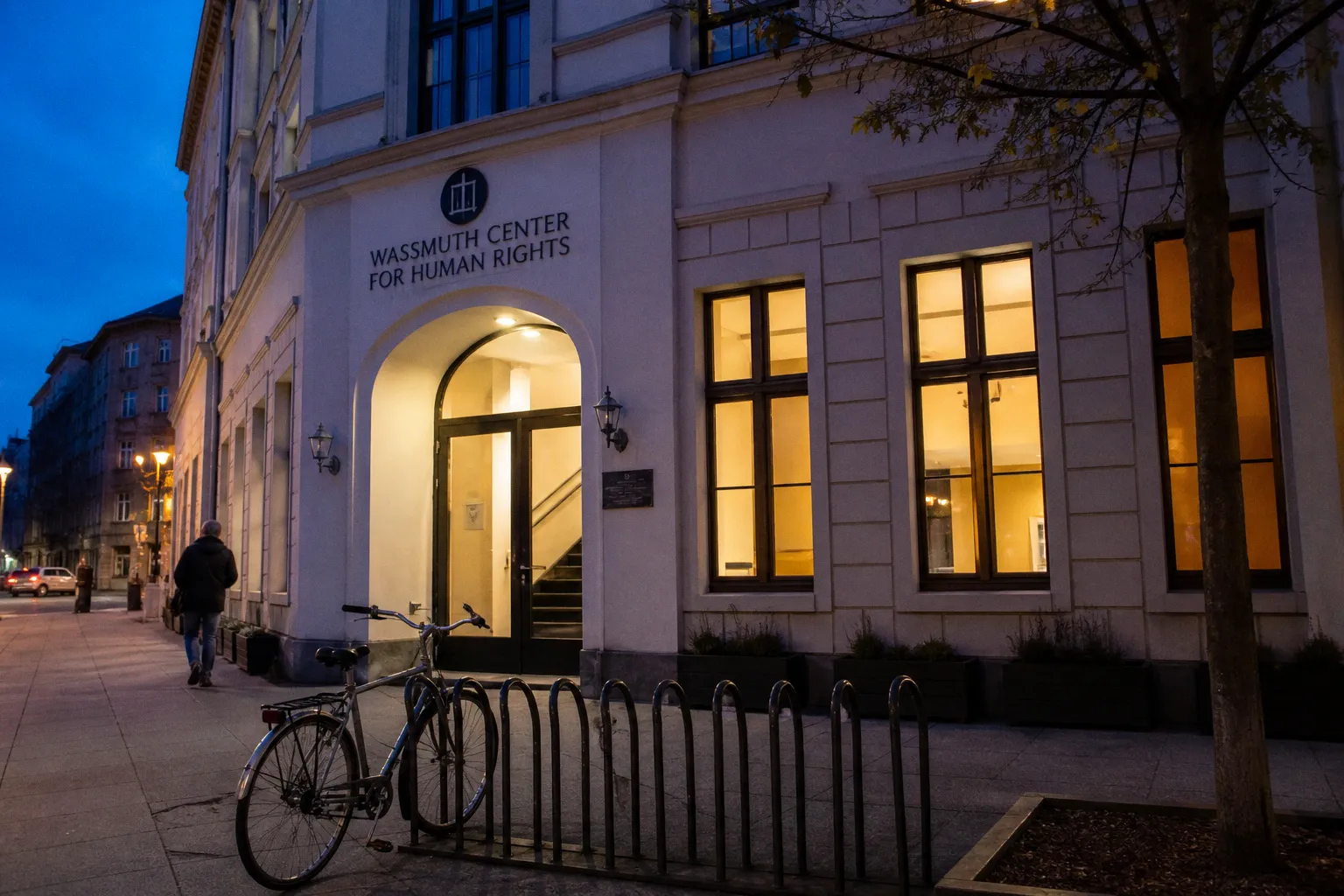 Edukacja o prawach człowieka w praktyce: startuje program H-ROOTS dla dorosłych