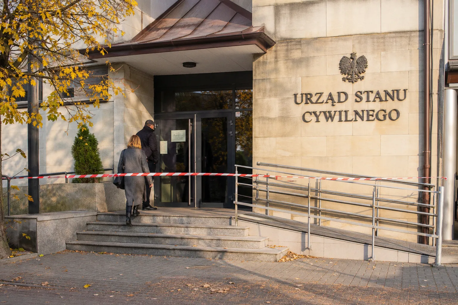 Szkolenia dla urzędników USC w sprawie odmowy transkrypcji małżeństw jednopłciowych