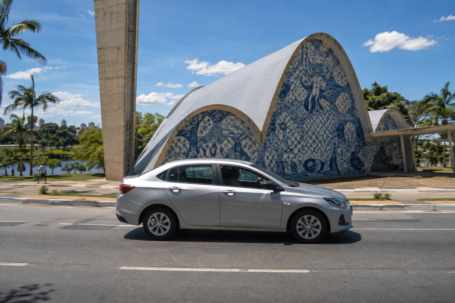 Wynajem samochodów w Belo Horizonte: praktyczny poradnik